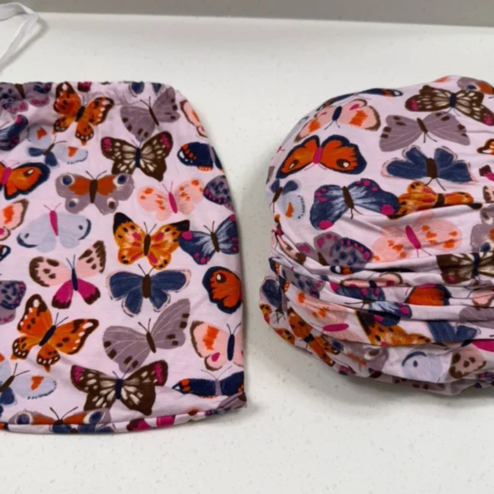 Little Sleepies butterfly kisses, standard crib sheet plus carry bag in GUC